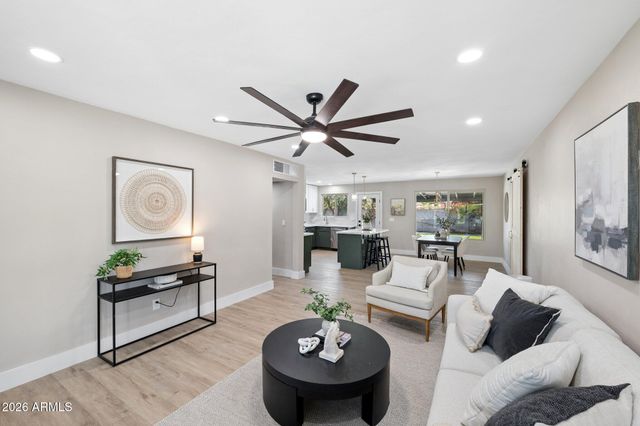 1215 W Hazelwood Street, Phoenix, AZ 85013