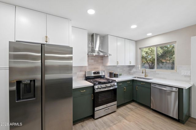 1215 W Hazelwood Street, Phoenix, AZ 85013