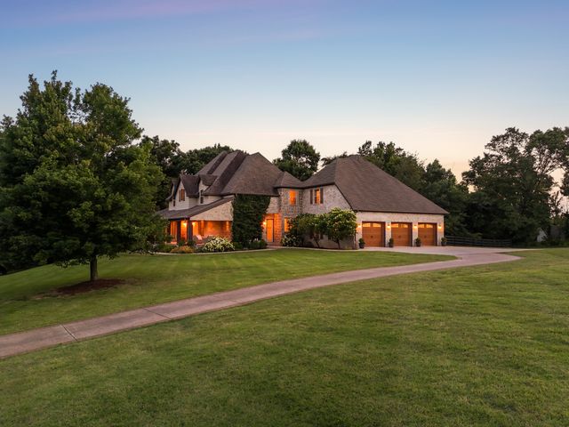 3109 Chase Point Dr, Franklin, TN 37067