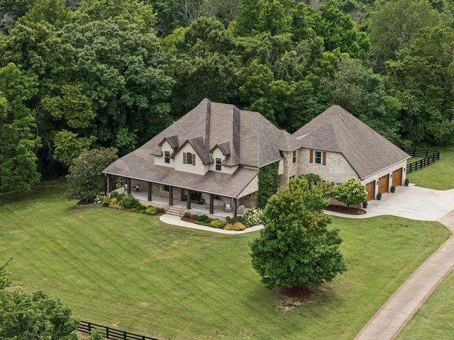 3109 Chase Point Dr, Franklin, TN 37067