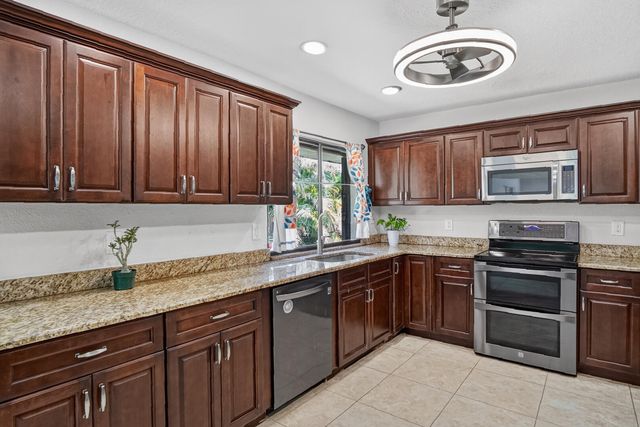1866 SE HANBY Avenue, Port St. Lucie, Port St Lucie, FL 34952