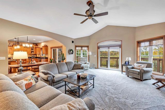 4006 ELKINS ROAD, Amherst, WI 54406