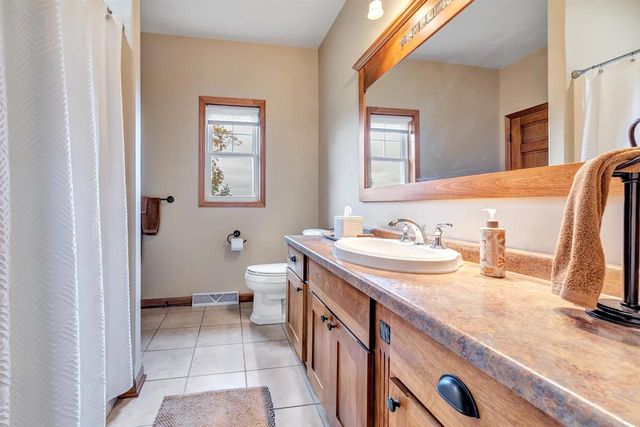 4006 ELKINS ROAD, Amherst, WI 54406