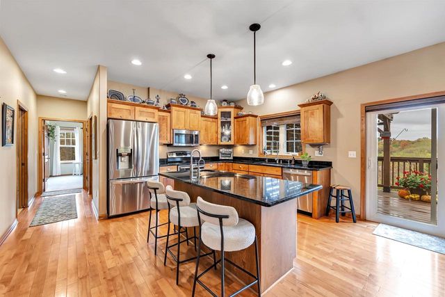 4006 ELKINS ROAD, Amherst, WI 54406