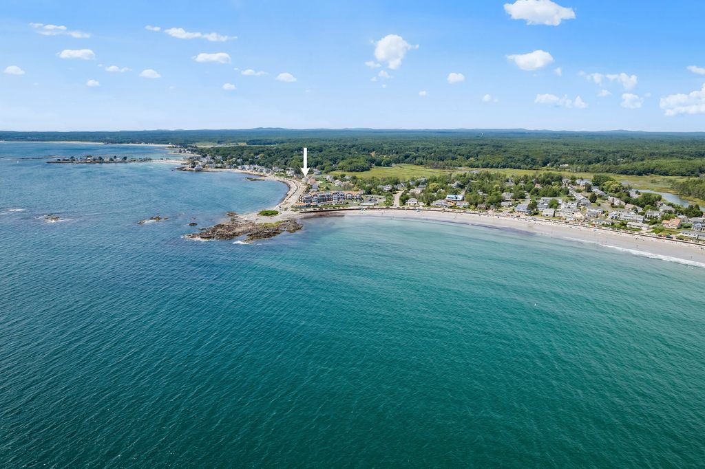 175 Beach Avenue 2, Kennebunk, ME 04043 — exterior