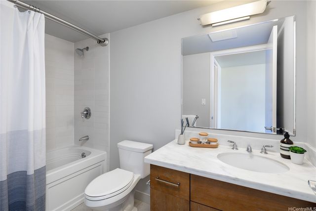 1009 Kapiolani Boulevard 3403, Honolulu, HI 96814