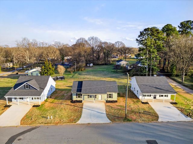 214 Gaffney Ave, Gaffney, SC 29341