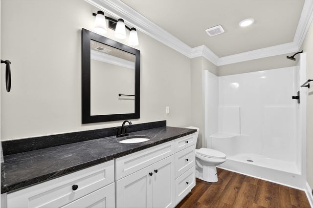 214 Gaffney Ave, Gaffney, SC 29341