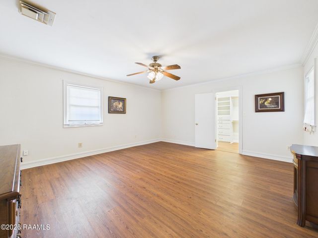 207 S William Drive, Lafayette, LA 70506