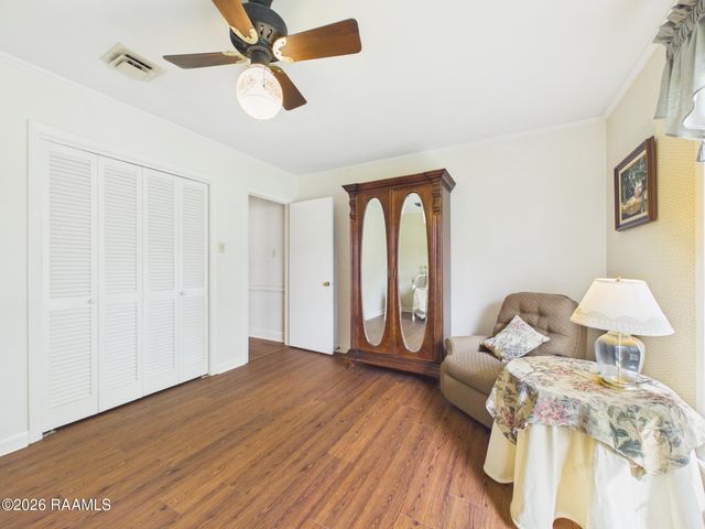 207 S William Drive, Lafayette, LA 70506