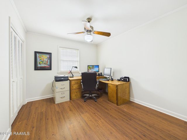 207 S William Drive, Lafayette, LA 70506