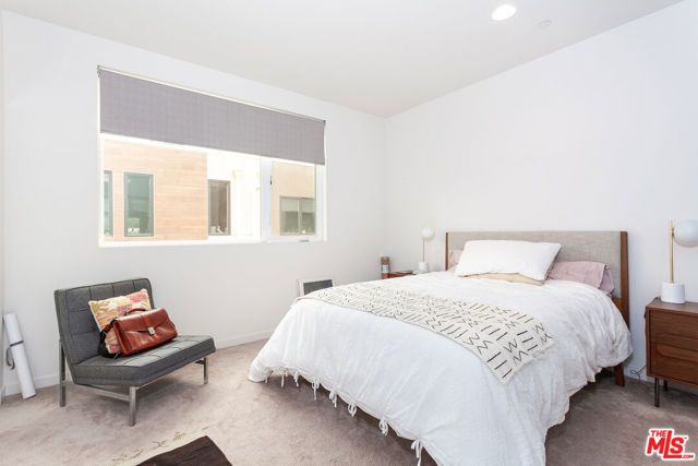 2924 Rowena Avenue 1, Los Angeles, CA 90039
