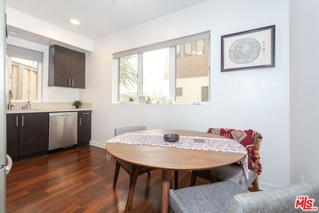 2924 Rowena Avenue 1, Los Angeles, CA 90039