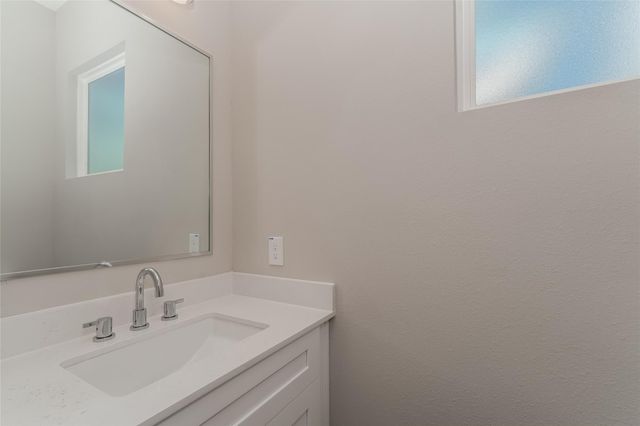 8318 Curry Road, Houston, TX 77093