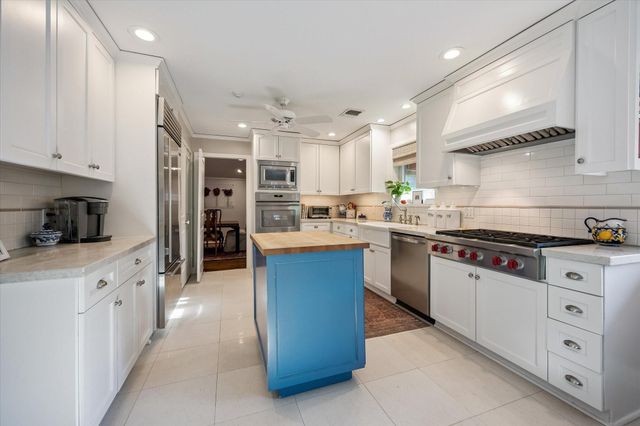 5222 Birdwood Road, Houston, TX 77096