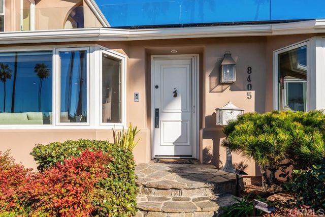 8405 El Paseo Grande, La Jolla, CA 92037
