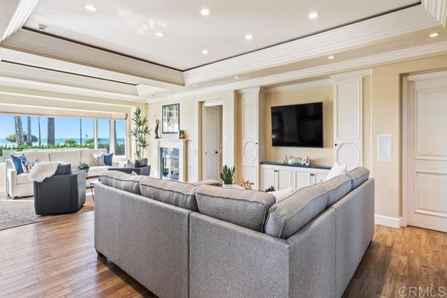 8405 El Paseo Grande, La Jolla, CA 92037