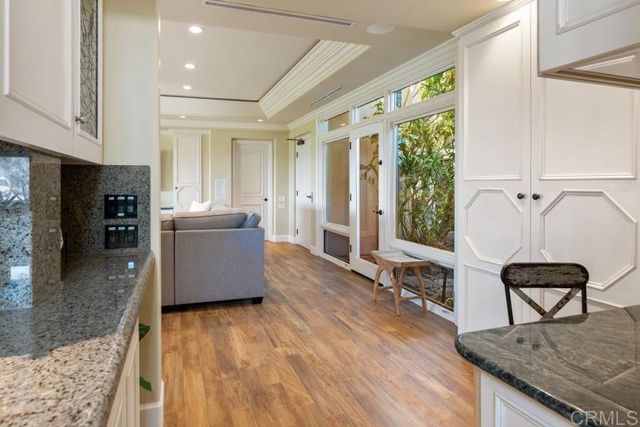 8405 El Paseo Grande, La Jolla, CA 92037