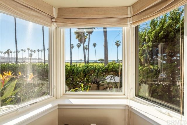 8405 El Paseo Grande, La Jolla, CA 92037
