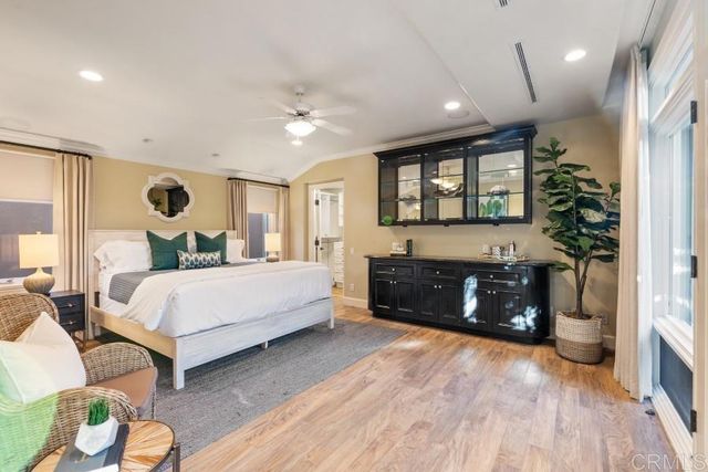 8405 El Paseo Grande, La Jolla, CA 92037
