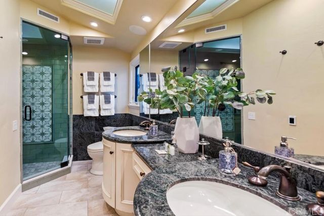 8405 El Paseo Grande, La Jolla, CA 92037