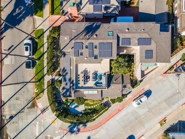 8405 El Paseo Grande, La Jolla, CA 92037