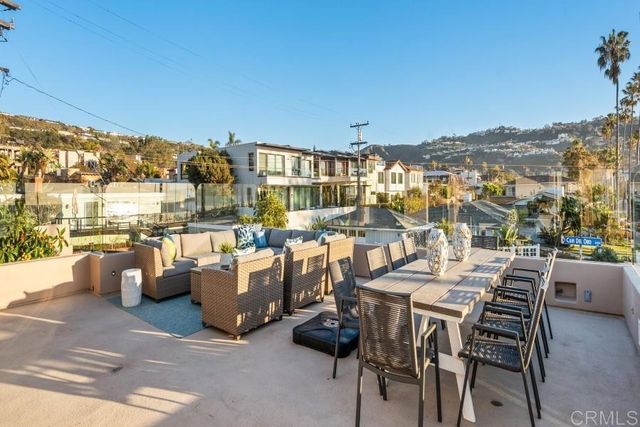8405 El Paseo Grande, La Jolla, CA 92037