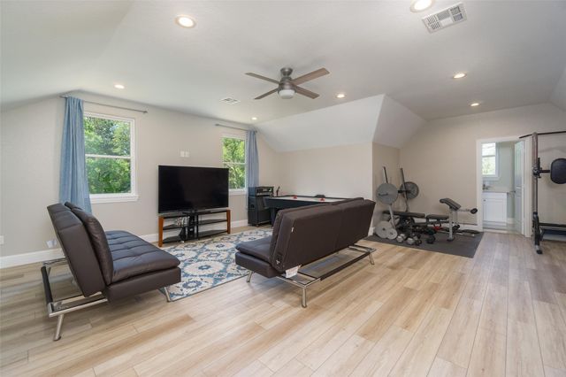 26958 Forest Hills Drive, Waller, TX 77484