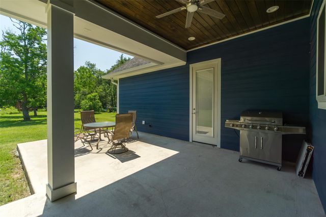 26958 Forest Hills Drive, Waller, TX 77484