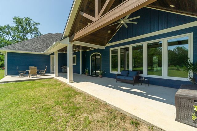 26958 Forest Hills Drive, Waller, TX 77484