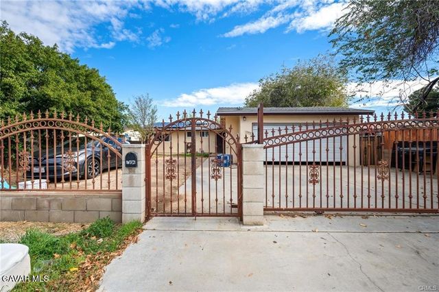 43826 Beech Avenue, Lancaster, CA 93534