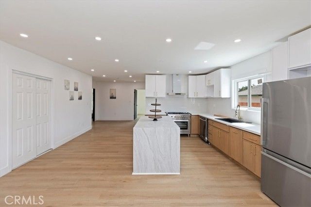 7830 Casa Blanca Street, Riverside, CA 92504