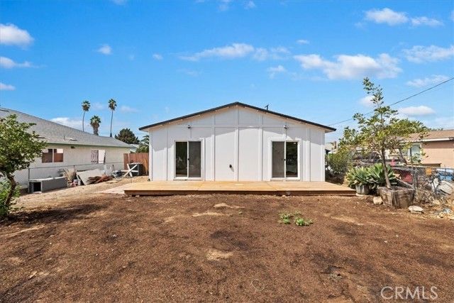 7830 Casa Blanca Street, Riverside, CA 92504