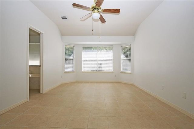 309 Country Aire DR, Round Rock, TX 78664