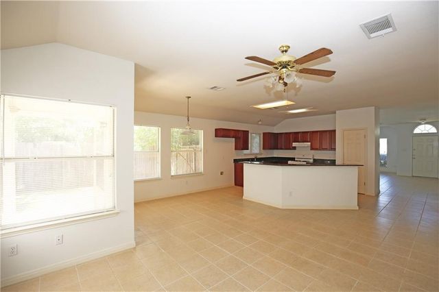 309 Country Aire DR, Round Rock, TX 78664