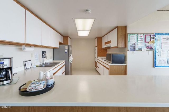 5540 W 5th Street 1, Oxnard, CA 93035