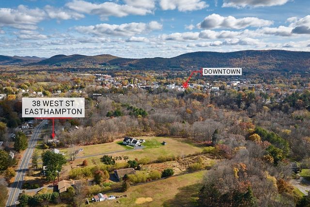 38 West St, Easthampton, MA 01027