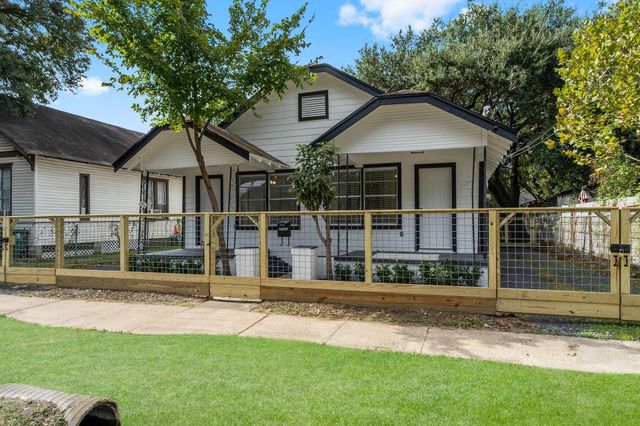 1615 Mckee Street, Houston, TX 77009