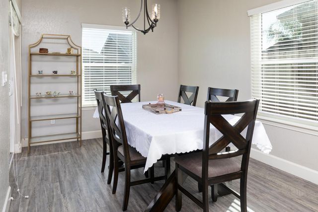 1374 Enns, Reedley, CA 93654