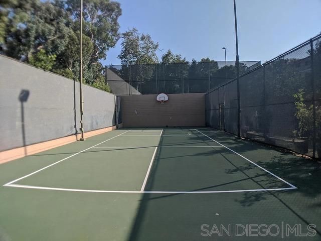 1605 Hotel Cir S 207, San Diego, CA 92108