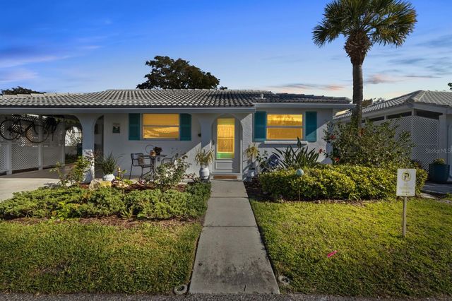 604 SPANISH DRIVE N, Longboat Key, FL 34228