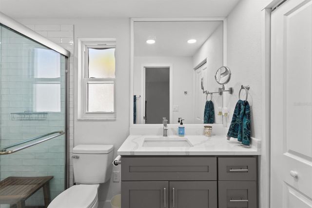 604 SPANISH DRIVE N, Longboat Key, FL 34228