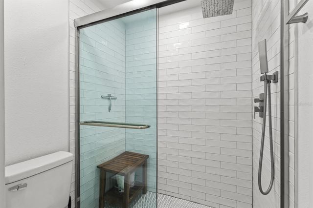 604 SPANISH DRIVE N, Longboat Key, FL 34228