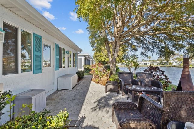 604 SPANISH DRIVE N, Longboat Key, FL 34228