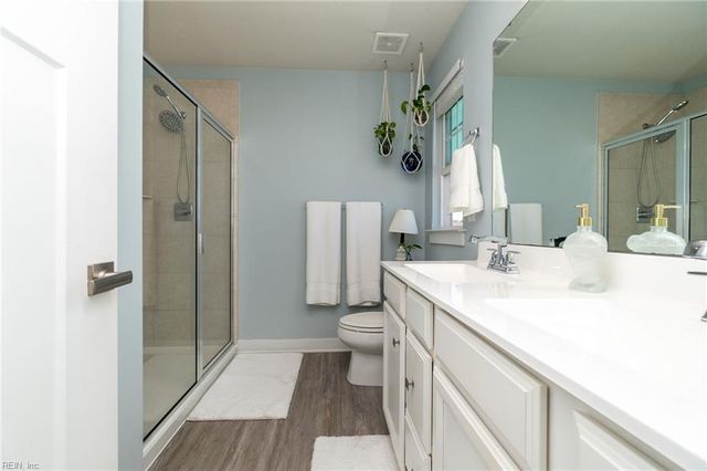 318 Green Lake RD, Moyock, NC 27958