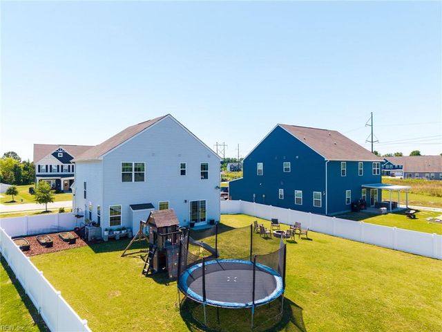 318 Green Lake RD, Moyock, NC 27958