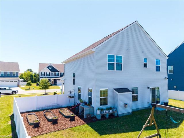 318 Green Lake RD, Moyock, NC 27958