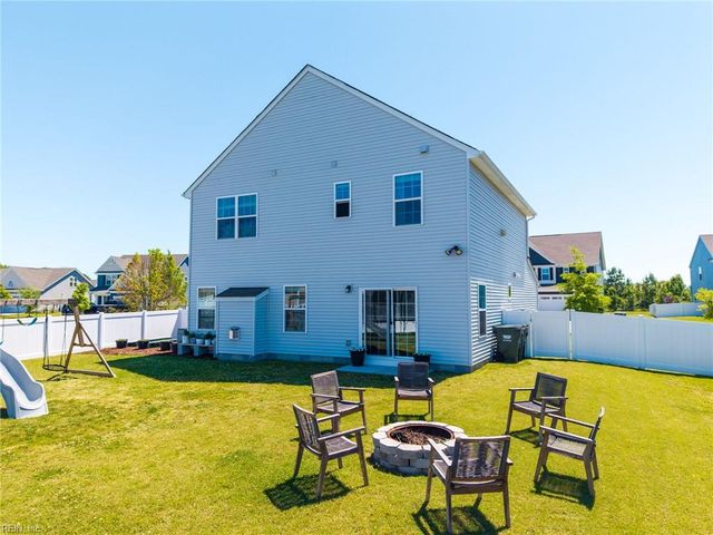 318 Green Lake RD, Moyock, NC 27958