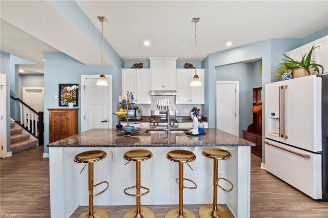 318 Green Lake RD, Moyock, NC 27958