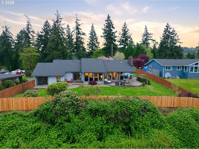 29885 RIVERVIEW Dr, Rainier, OR 97048